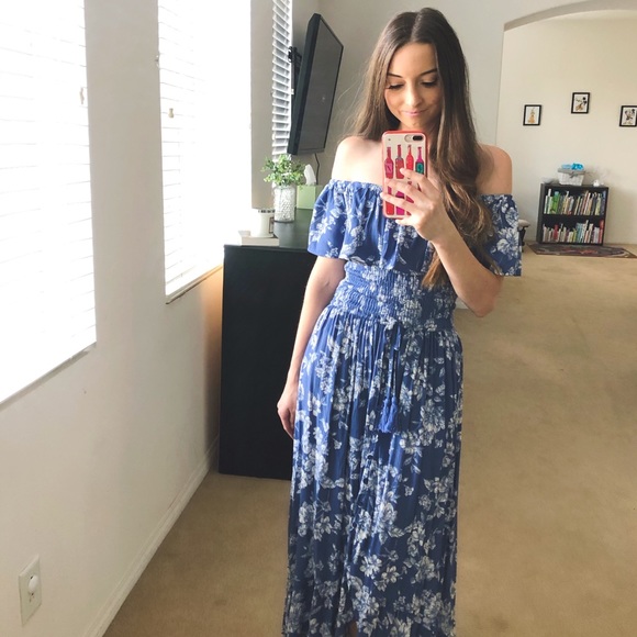 Xhilaration Dresses & Skirts - XHILARATION HIGH LOW FLORAL DRESS